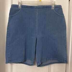 No brand light wash denium jean jegging shorts size medium